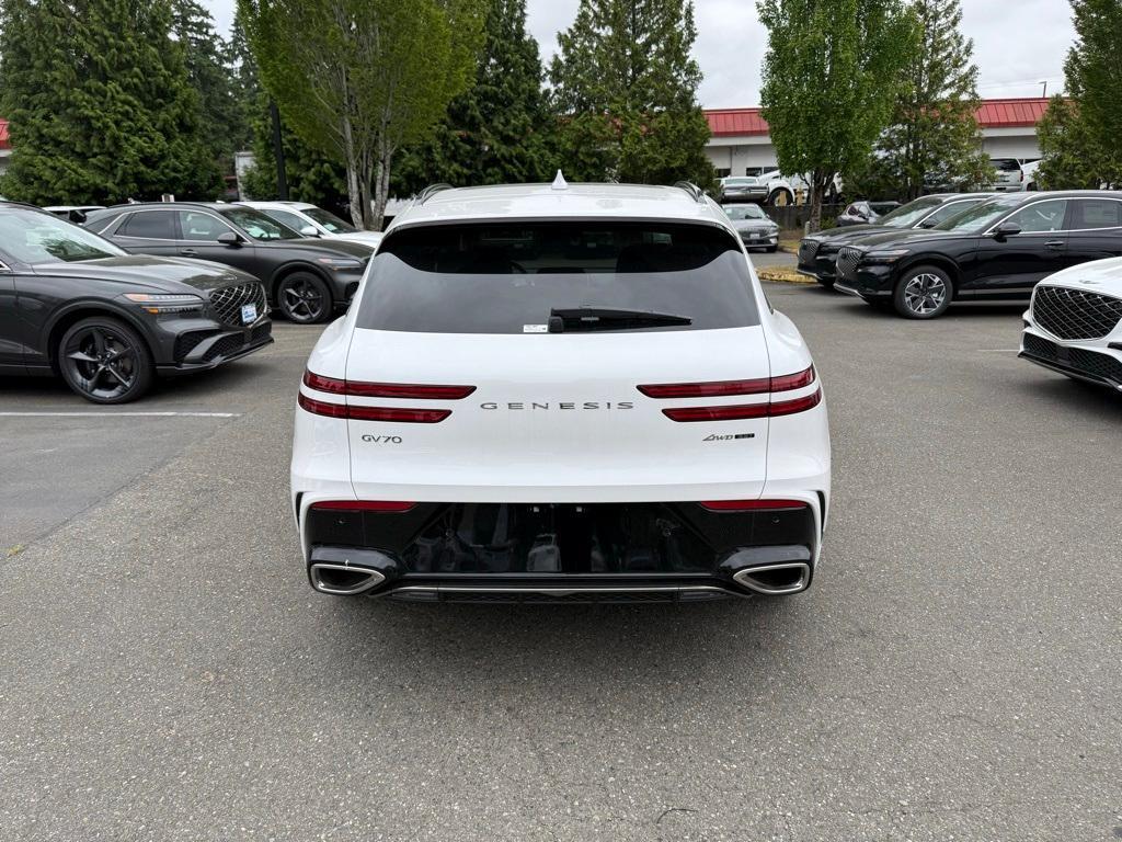 new 2026 Genesis GV70 car
