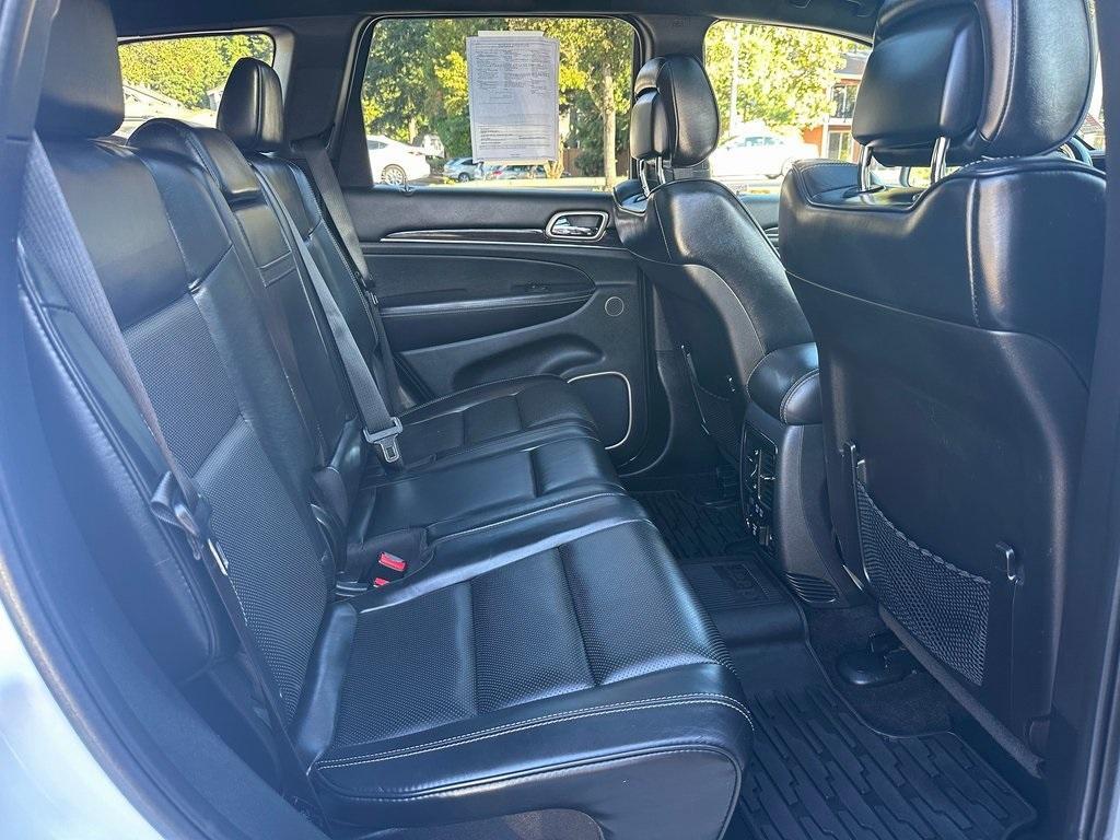 used 2015 Jeep Grand Cherokee car, priced at $15,495