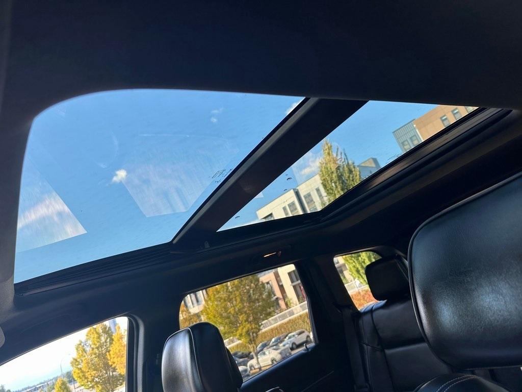 used 2015 Jeep Grand Cherokee car, priced at $15,495