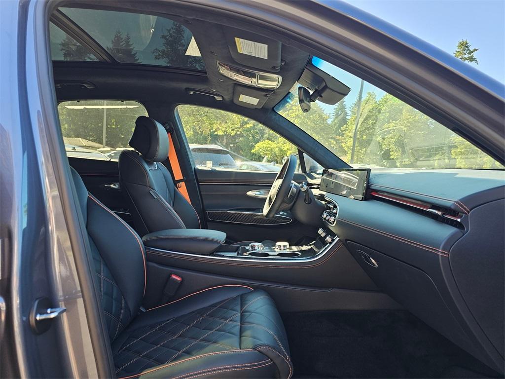 new 2026 Genesis GV70 car