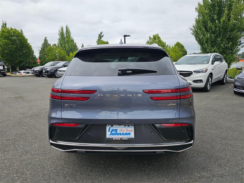 new 2026 Genesis GV70 car