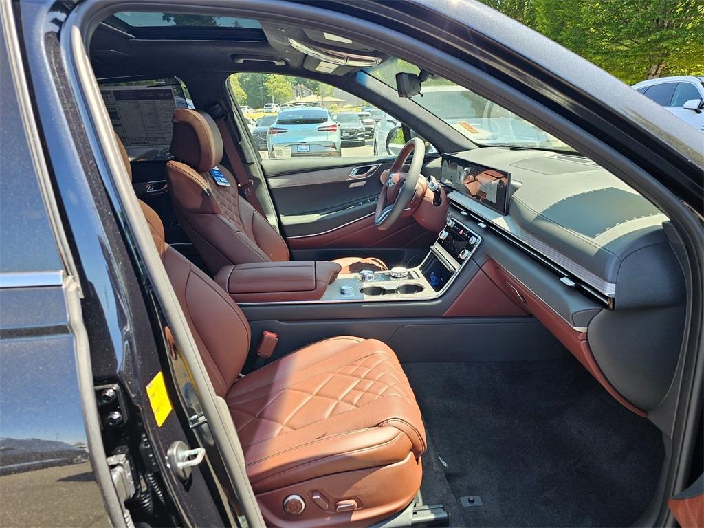 new 2025 Genesis GV80 car, priced at $82,435