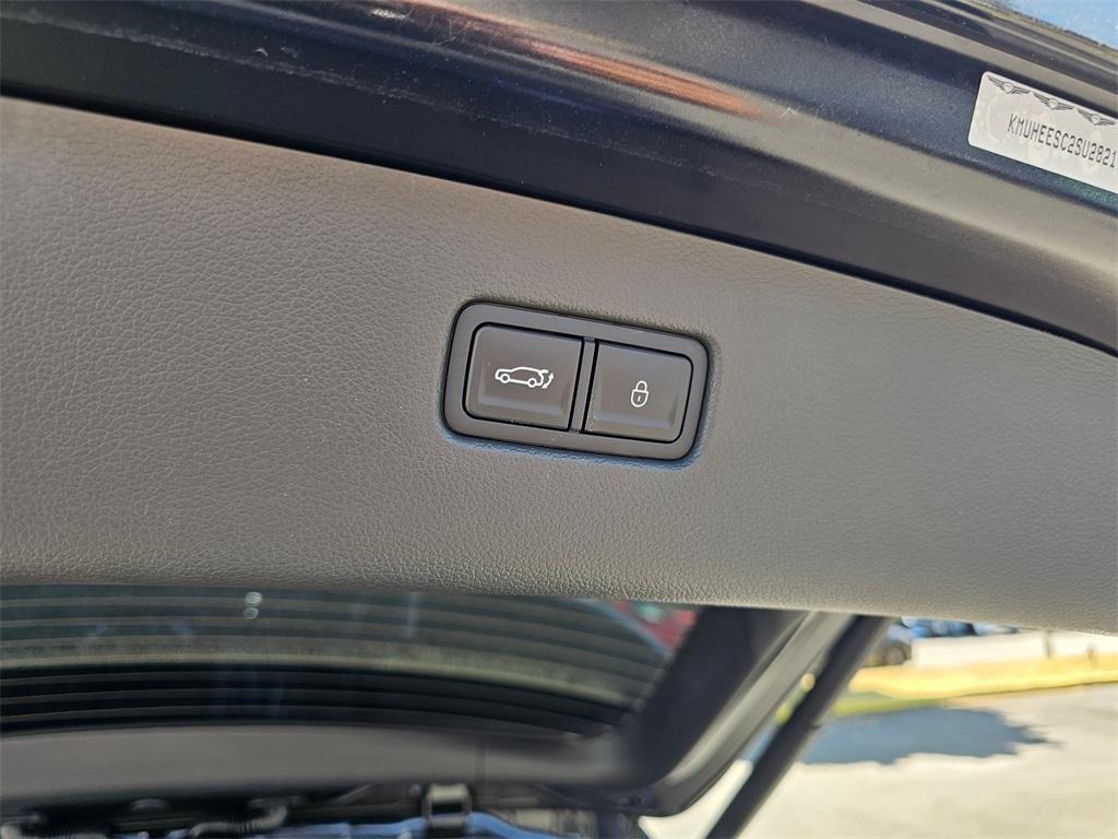 new 2025 Genesis GV80 car, priced at $82,435