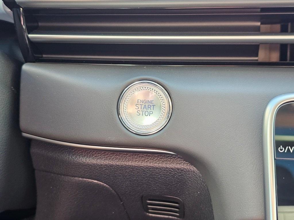 new 2026 Genesis GV80 car, priced at $76,420