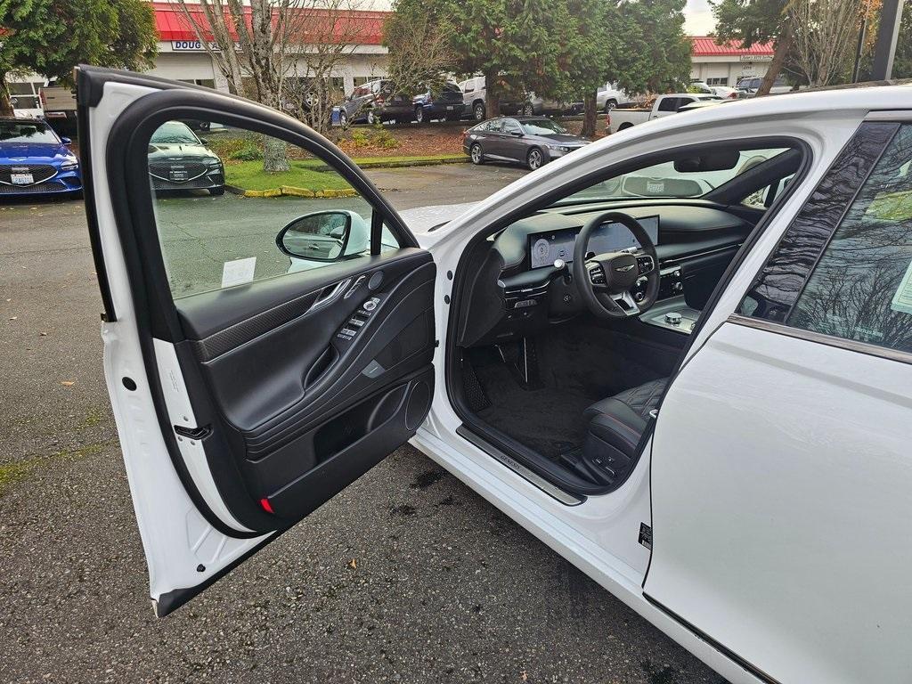 new 2026 Genesis G80 car, priced at $80,305