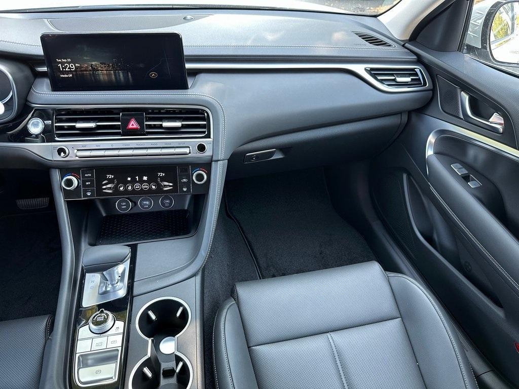 new 2026 Genesis G70 car, priced at $47,350
