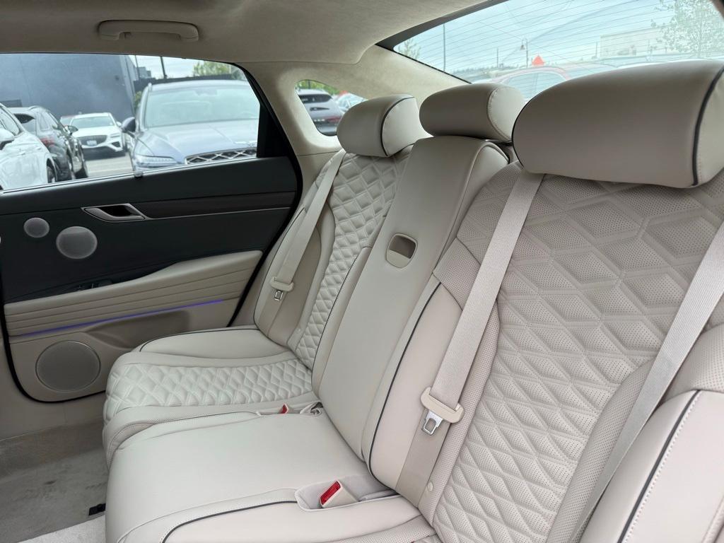 new 2025 Genesis G80 car, priced at $79,345