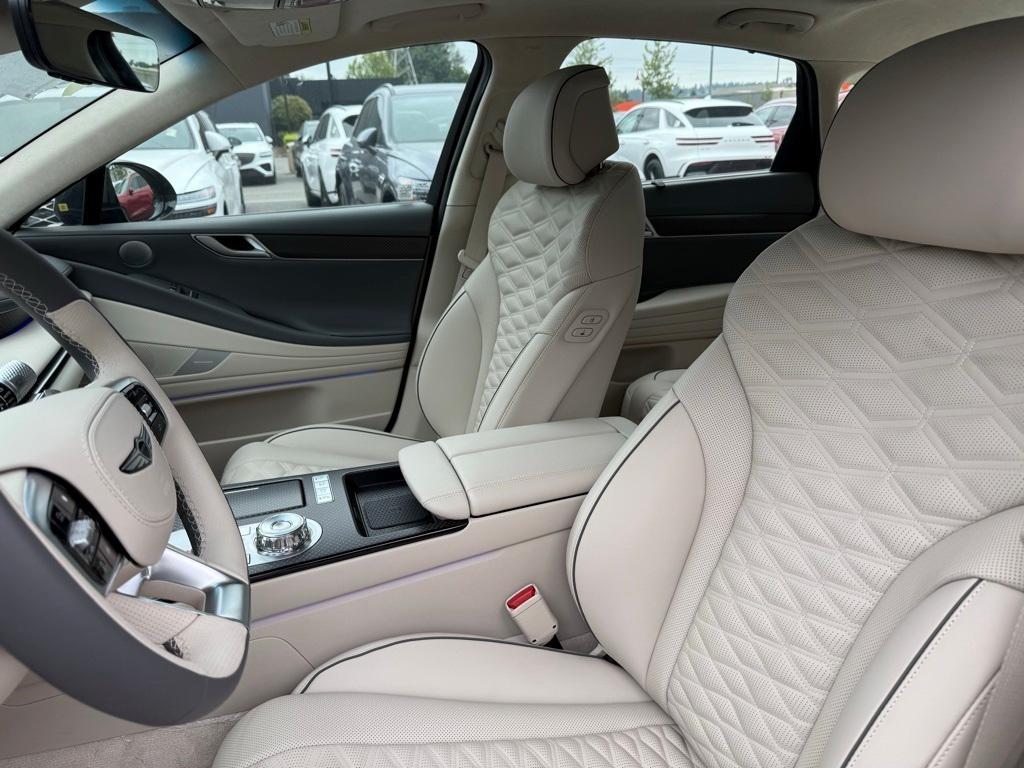 new 2025 Genesis G80 car, priced at $79,345