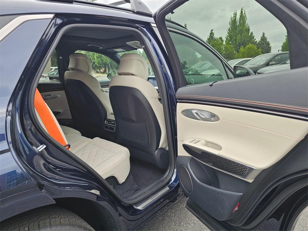 new 2026 Genesis GV70 car