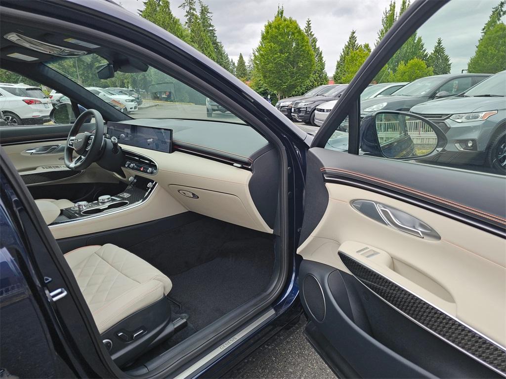 new 2026 Genesis GV70 car