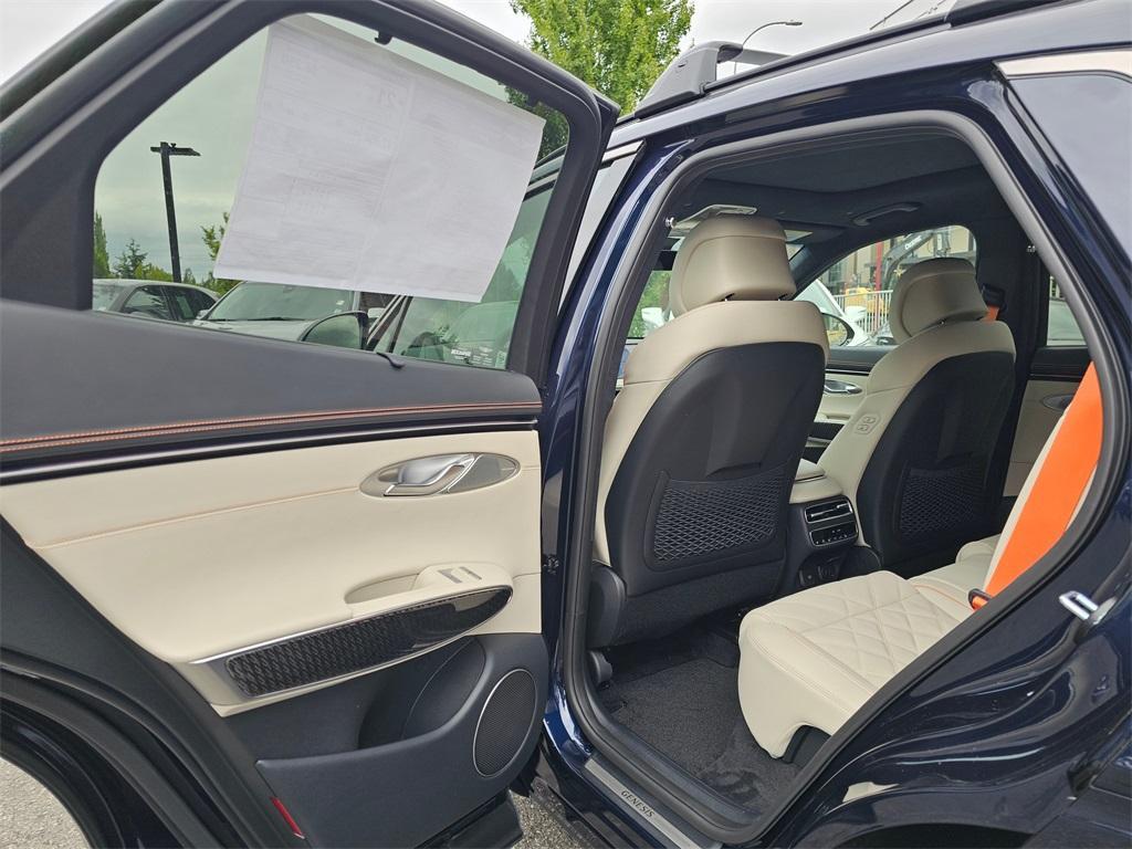 new 2026 Genesis GV70 car