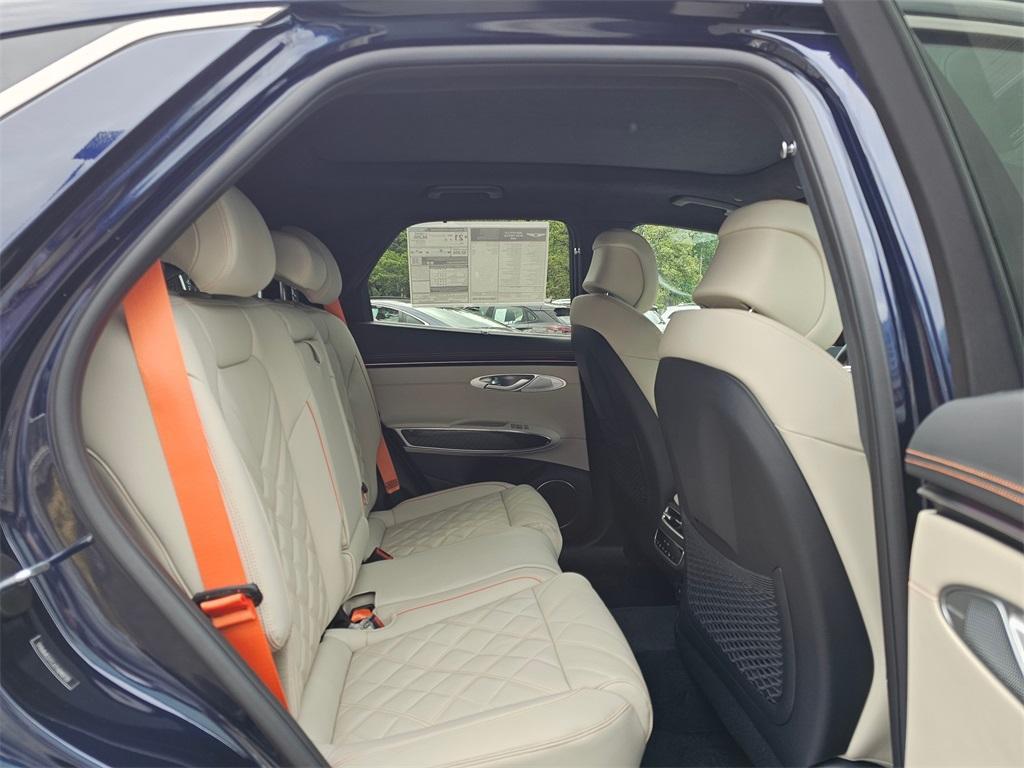 new 2026 Genesis GV70 car