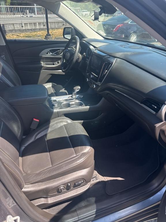 used 2021 Chevrolet Traverse car, priced at $26,993