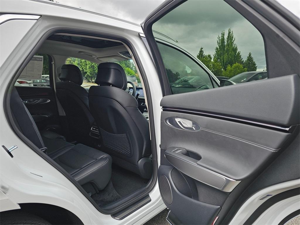 new 2026 Genesis GV70 car