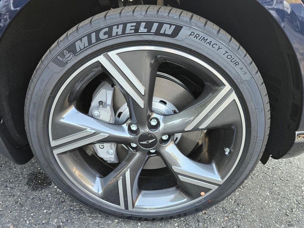 new 2026 Genesis GV80 car, priced at $76,115