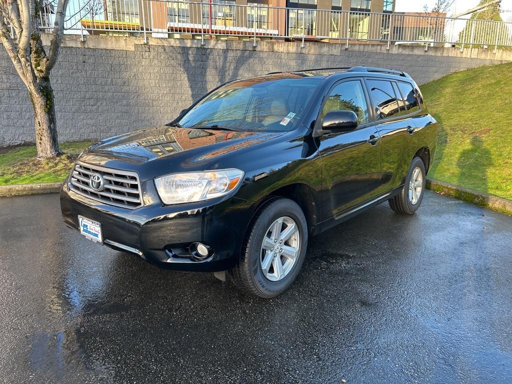 used 2010 Toyota Highlander car, priced at $10,997