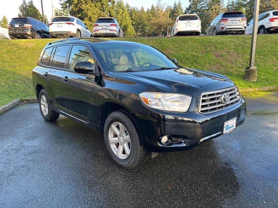 used 2010 Toyota Highlander car, priced at $10,997