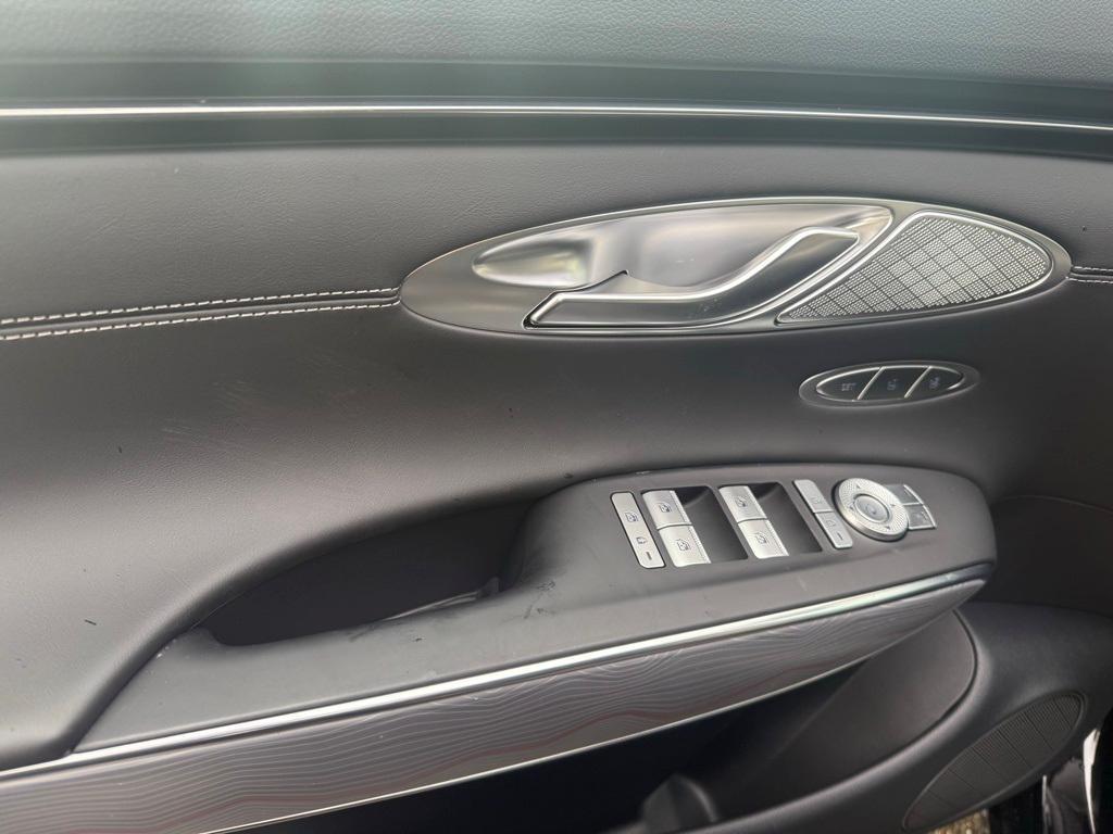 new 2025 Genesis GV70 car, priced at $53,610