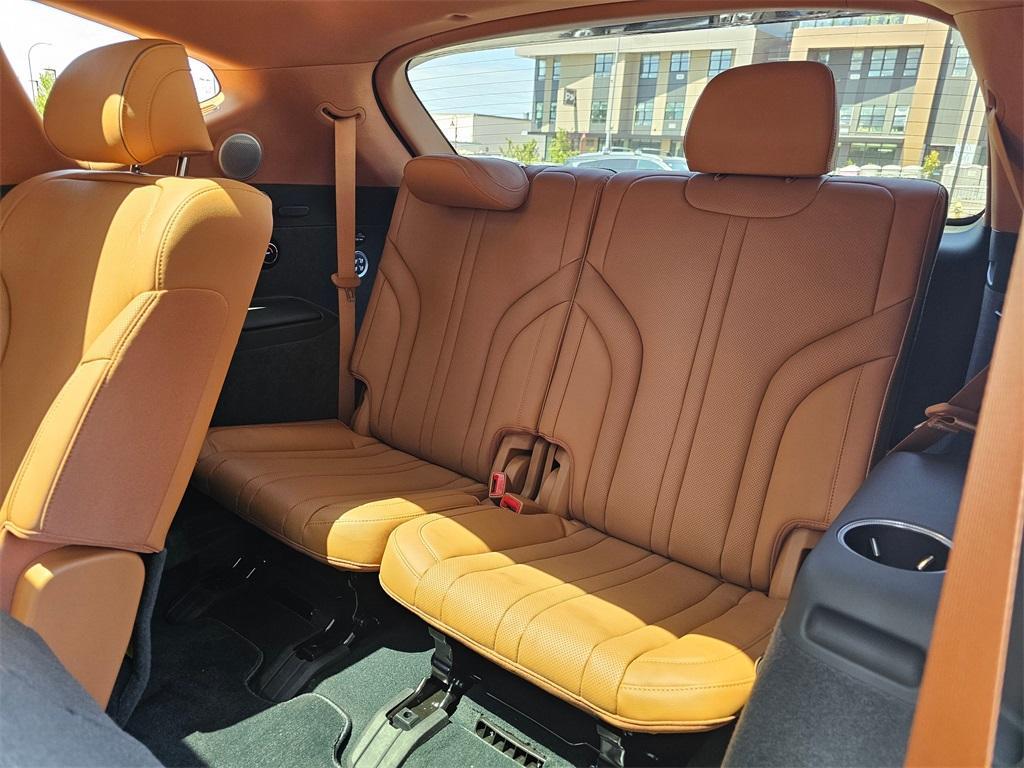 new 2025 Genesis GV80 car, priced at $77,084