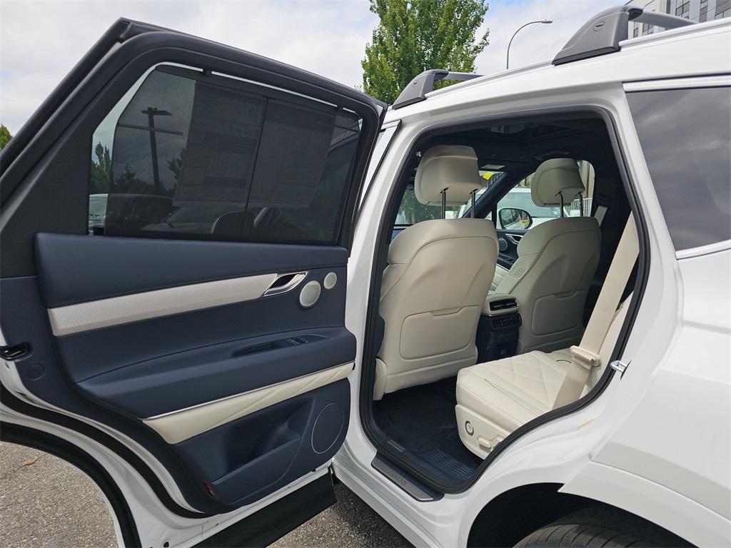 new 2025 Genesis GV80 car, priced at $82,904