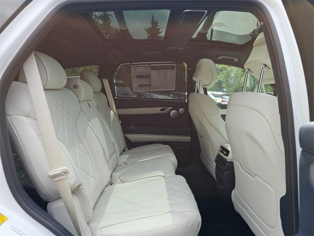 new 2025 Genesis GV80 car, priced at $82,904