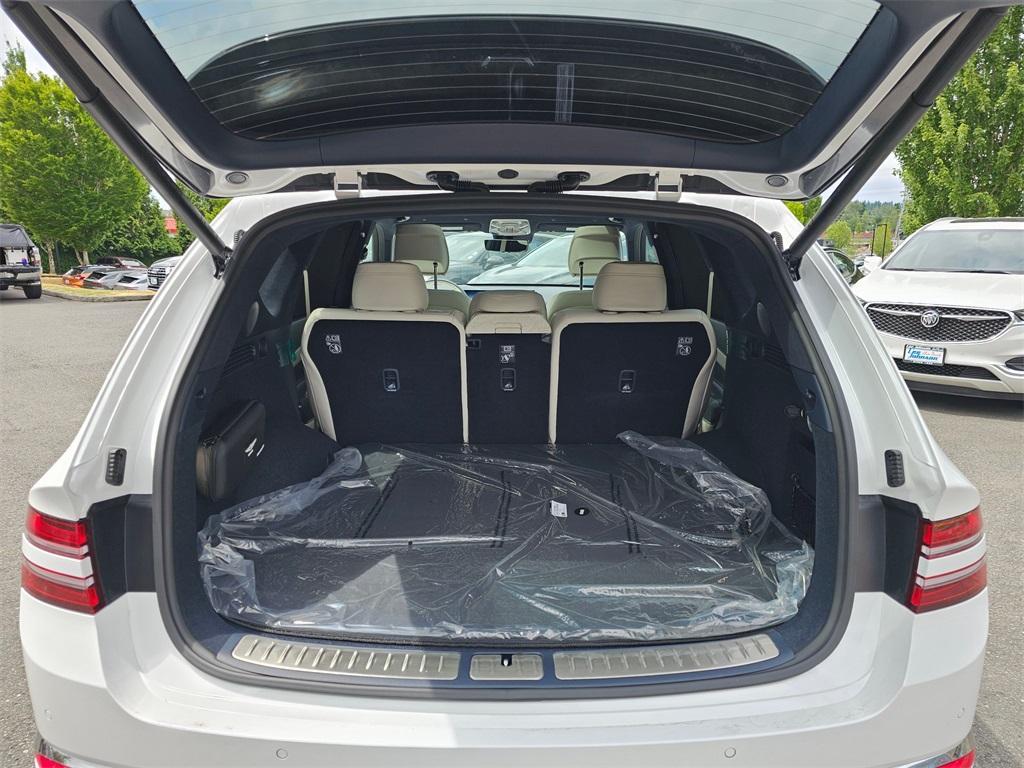 new 2025 Genesis GV80 car, priced at $82,904