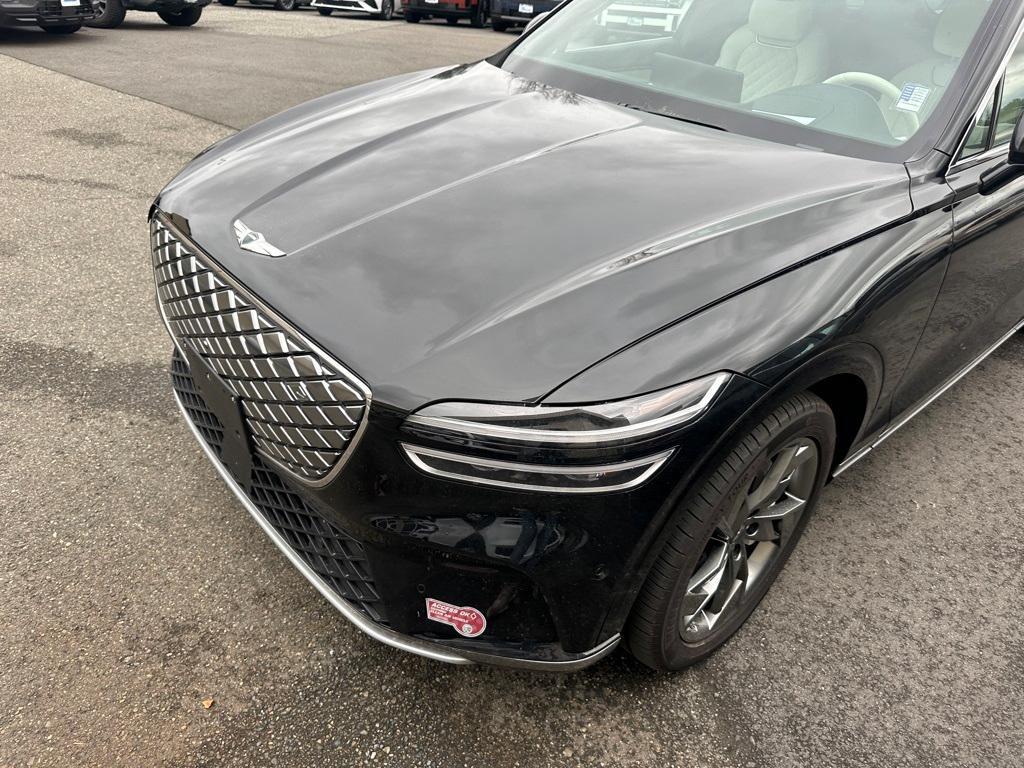 used 2024 Genesis Electrified GV70 car, priced at $49,495