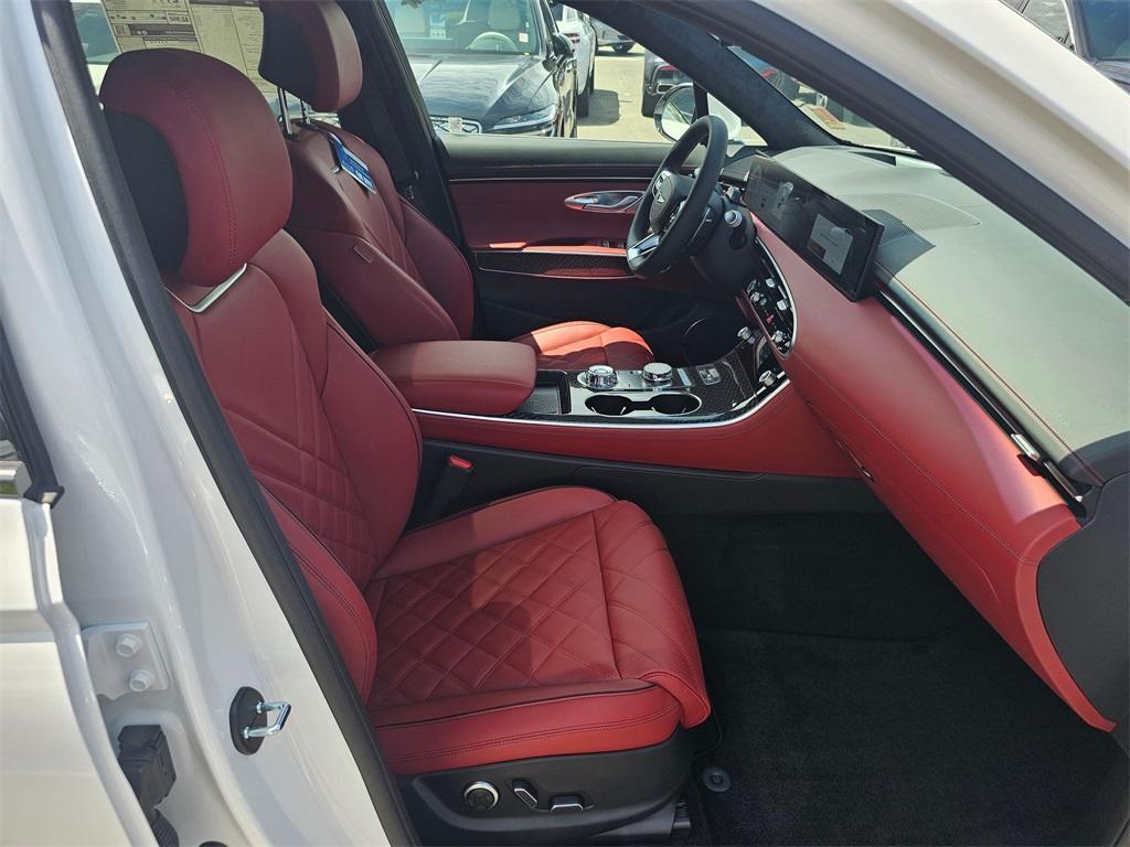 new 2026 Genesis GV70 car