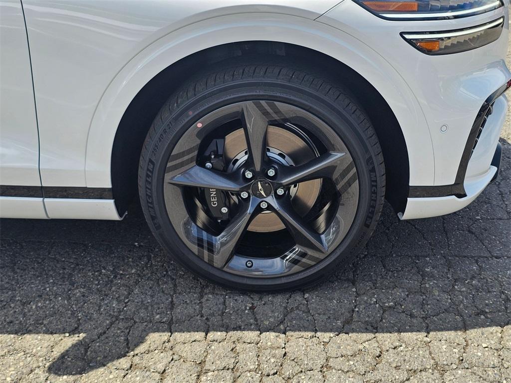 new 2026 Genesis GV70 car
