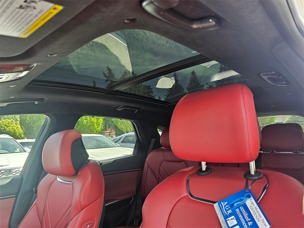 new 2026 Genesis GV70 car
