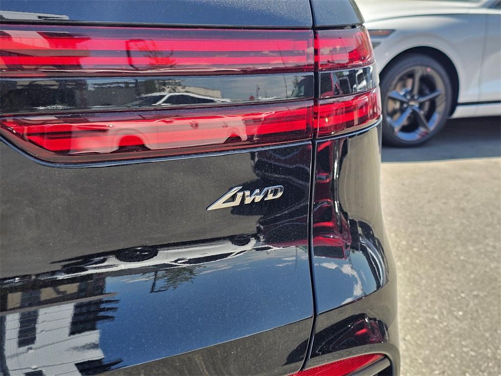new 2026 Genesis GV70 car