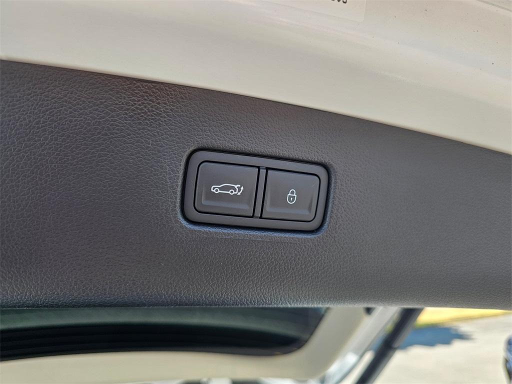 new 2025 Genesis GV80 car, priced at $59,650
