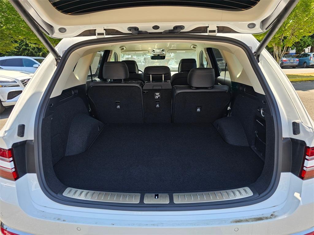 new 2025 Genesis GV80 car, priced at $59,650