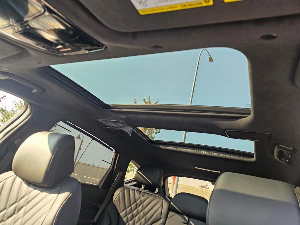 new 2026 Genesis GV80 car, priced at $85,925