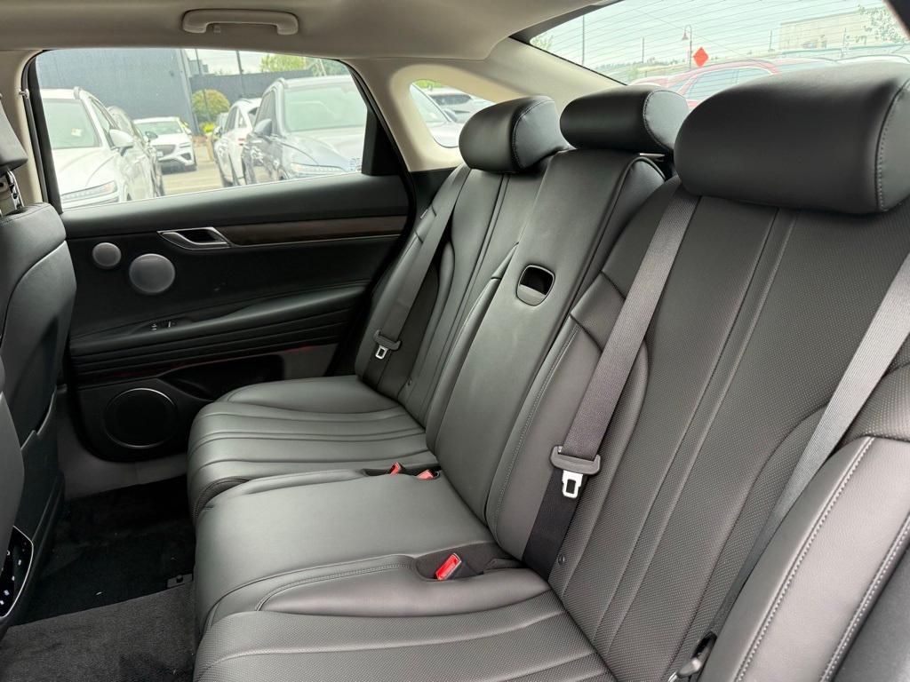 new 2025 Genesis G80 car, priced at $62,215