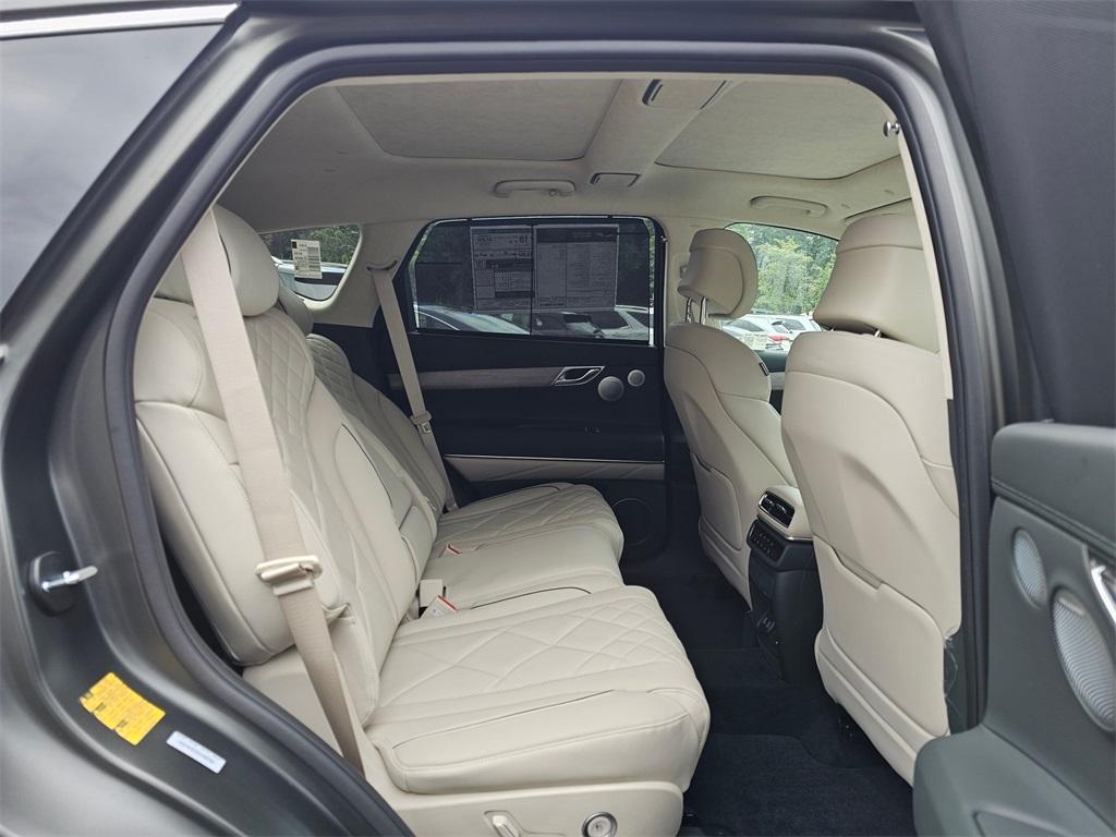 new 2025 Genesis GV80 car, priced at $83,734