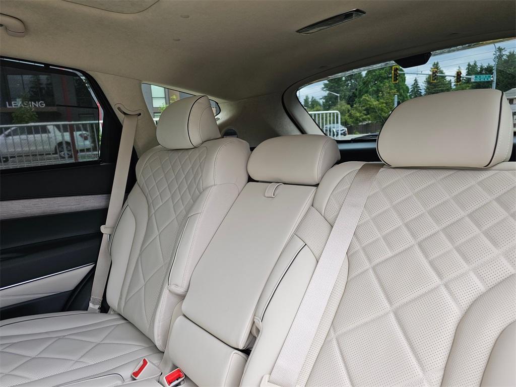 new 2025 Genesis GV80 car, priced at $83,734