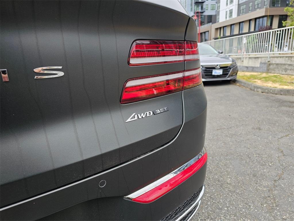 new 2025 Genesis GV80 car, priced at $83,734