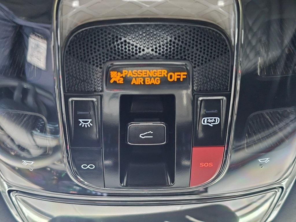 new 2026 Genesis G80 car, priced at $81,560