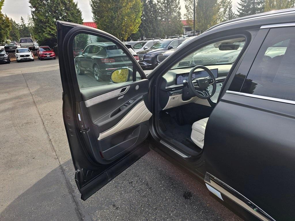 new 2026 Genesis GV80 car, priced at $66,785