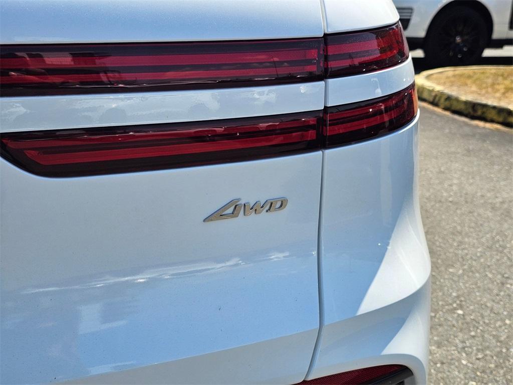 new 2026 Genesis GV70 car
