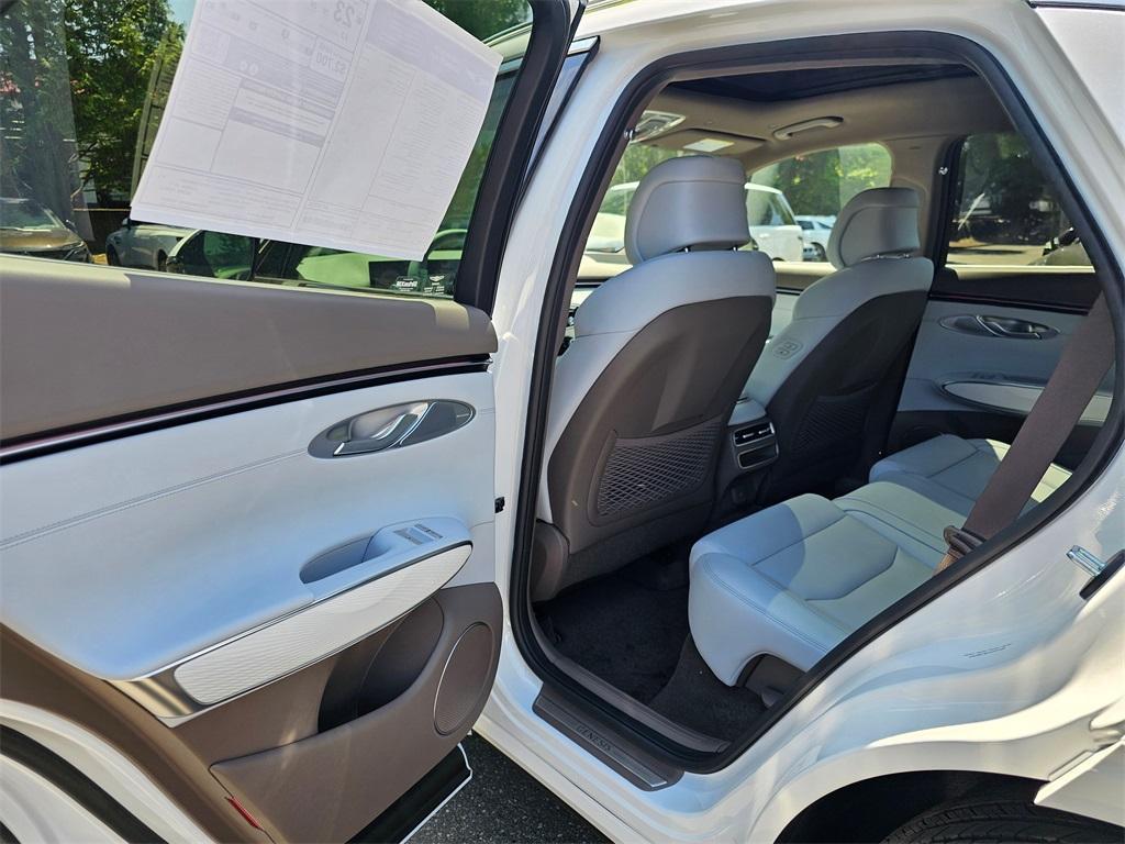 new 2026 Genesis GV70 car