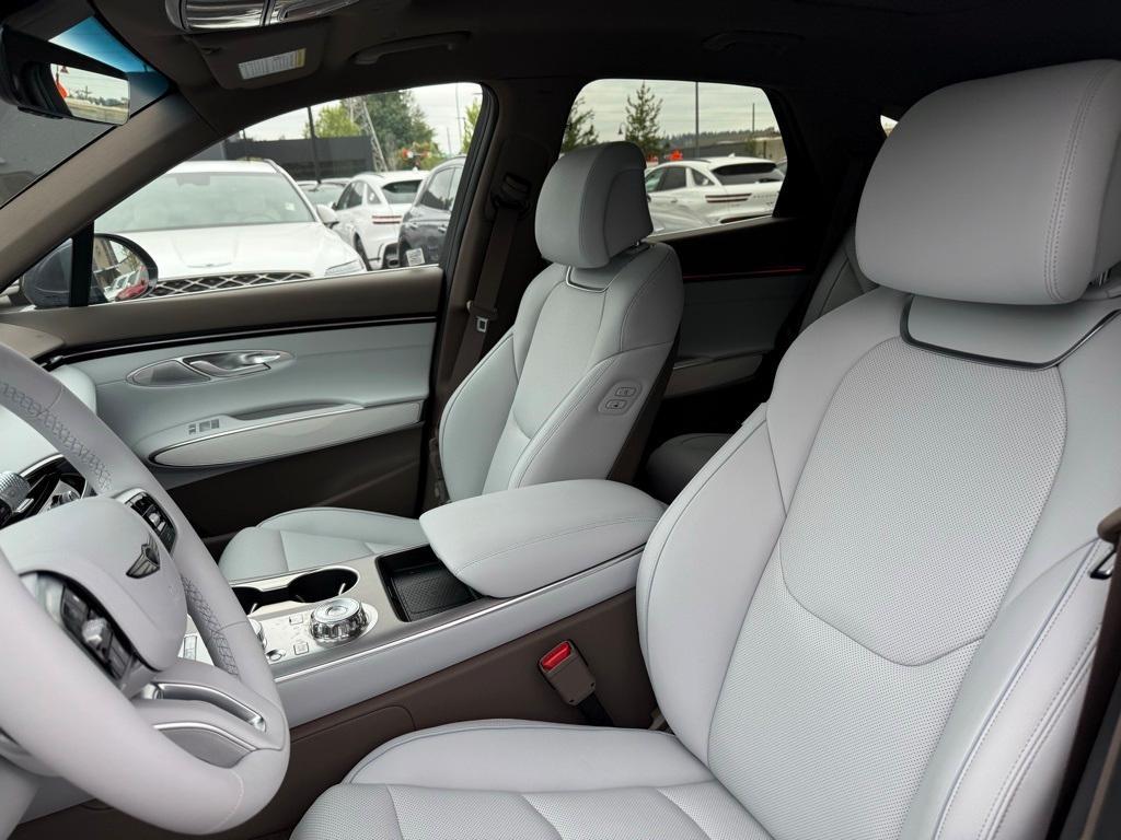 new 2026 Genesis GV70 car