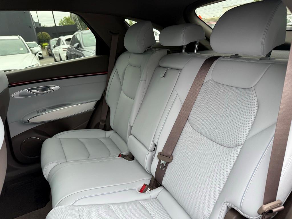 new 2026 Genesis GV70 car
