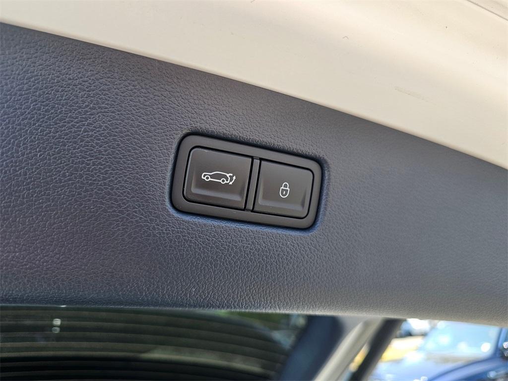 new 2025 Genesis GV80 car, priced at $82,750