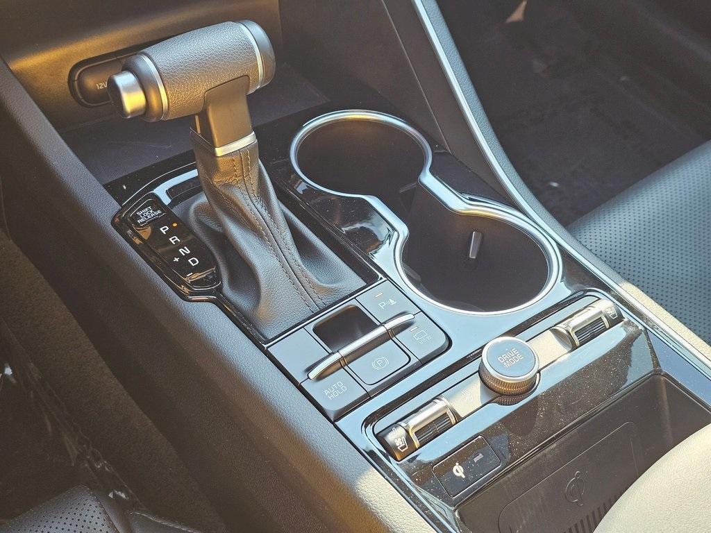 used 2022 Kia K5 car, priced at $23,295