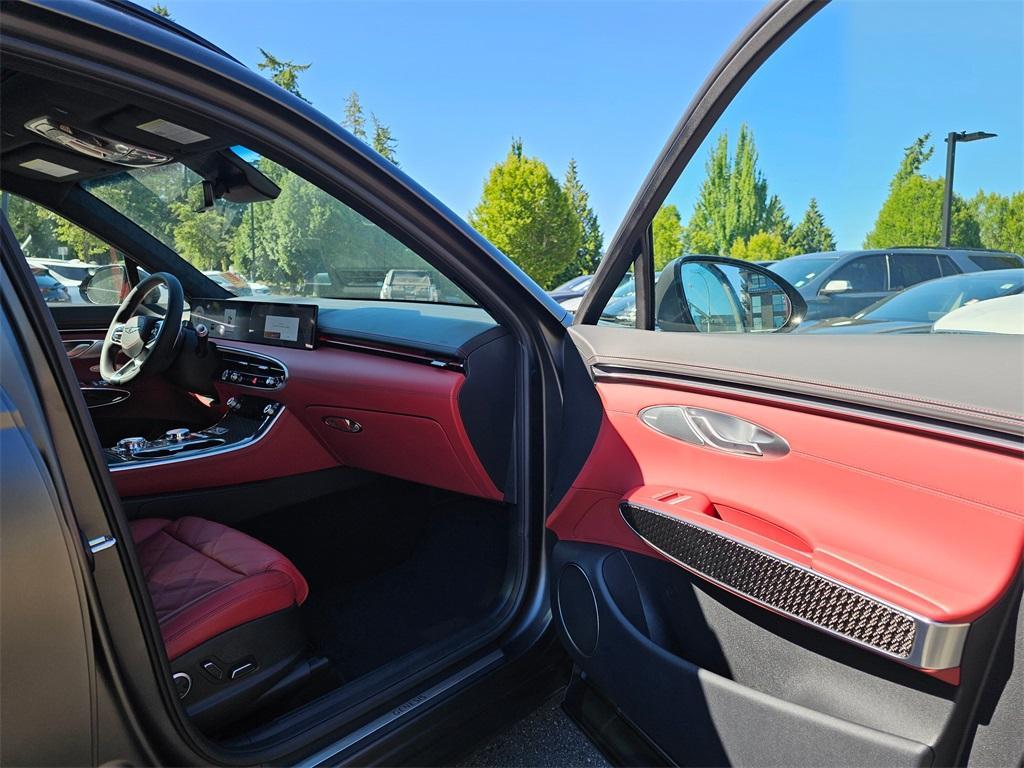 new 2026 Genesis GV70 car