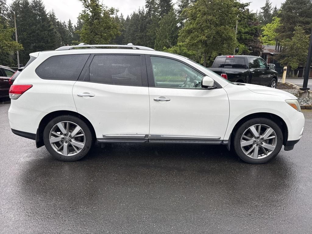 used 2014 Nissan Pathfinder car, priced at $9,995