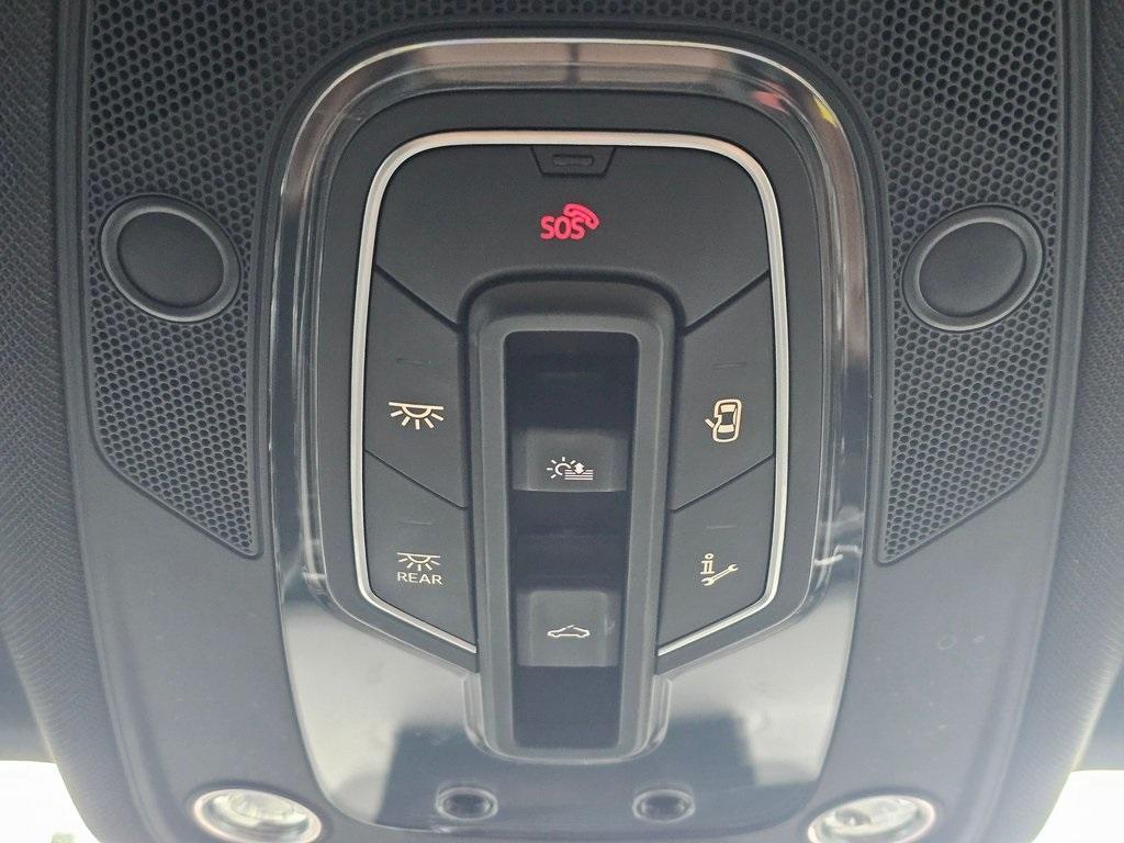 used 2018 Audi Q7 car, priced at $19,990