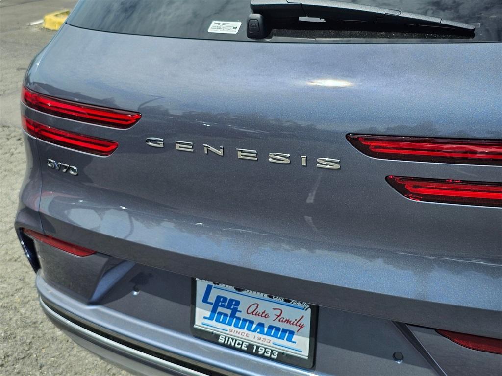 new 2026 Genesis Electrified GV70 car